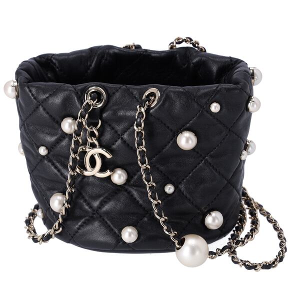 CHANEL About Pearls Drawstring Mini Bucket Bag Black Lambskin - Picture 1 of 7